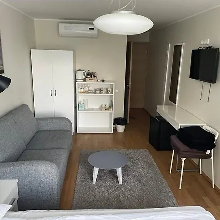Lejlighedshotel Kena, Roduga Kuelaliskorter Aisa 39