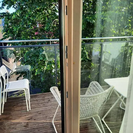 Apartahotel Kena, Rõduga Külaliskorter Aisa 39 Pärnu
