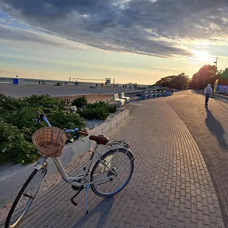 Kena, Rõduga Külaliskorter Aisa 39 Apartahotel 3*